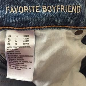 AEO Boyfriend jeans in petite/short length!